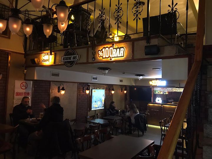 Otantik Pub