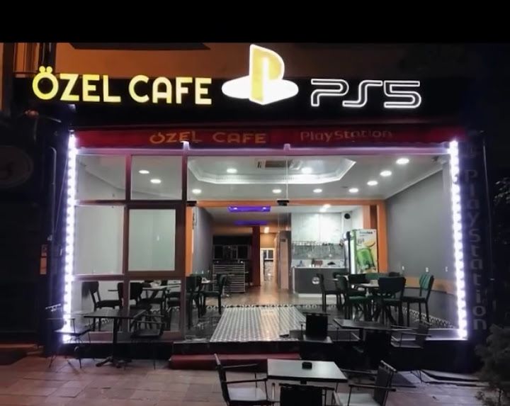 Özel Cafe Playstation Oyun Salonu