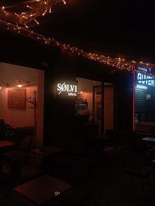 SØLVI COFFEE CO.