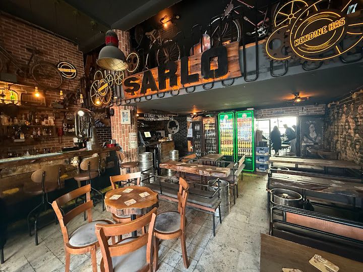 Şarlo Bar Kadıköy