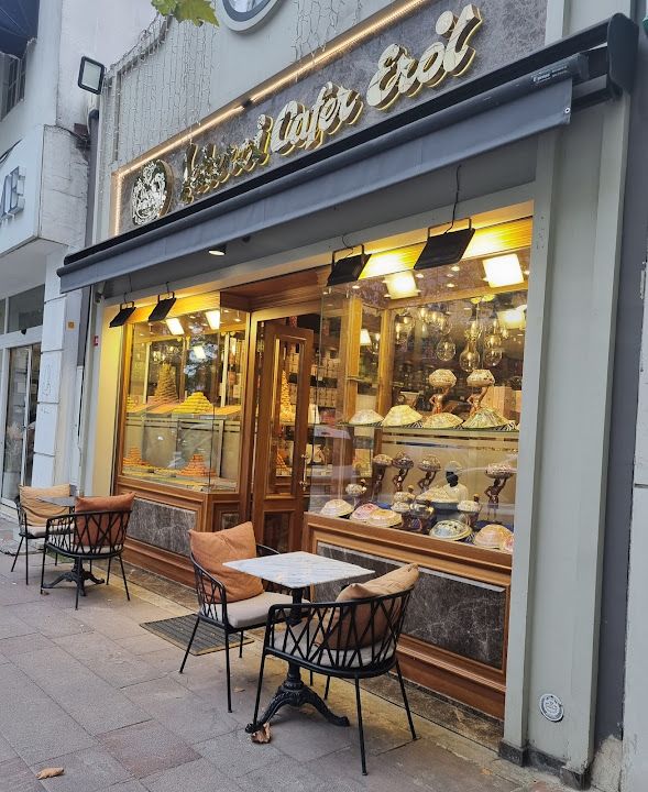 Şekerci Cafer Erol Göztepe