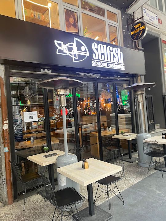 Selfish Tapas, Seafood & Wine