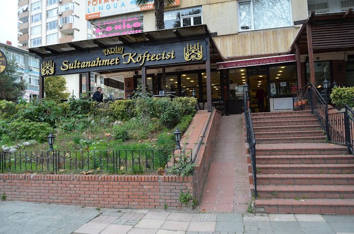 Tarihi Sultanahmet Köftecisi Selim Usta