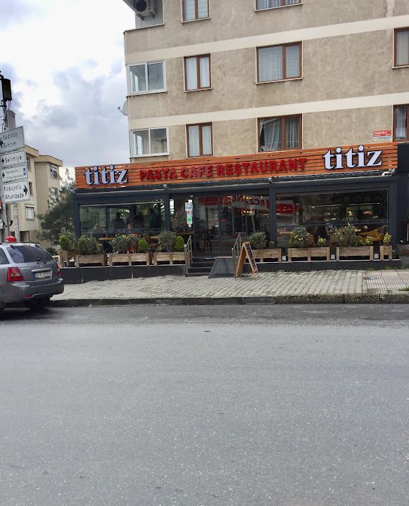 Titiz Pastaneleri