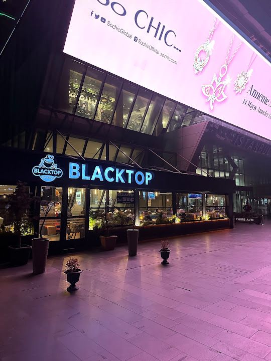 Blacktop Coffee Sapphire AVM