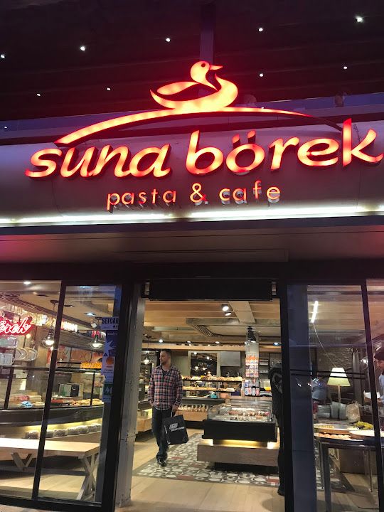Suna Börek Pasta & Cafe