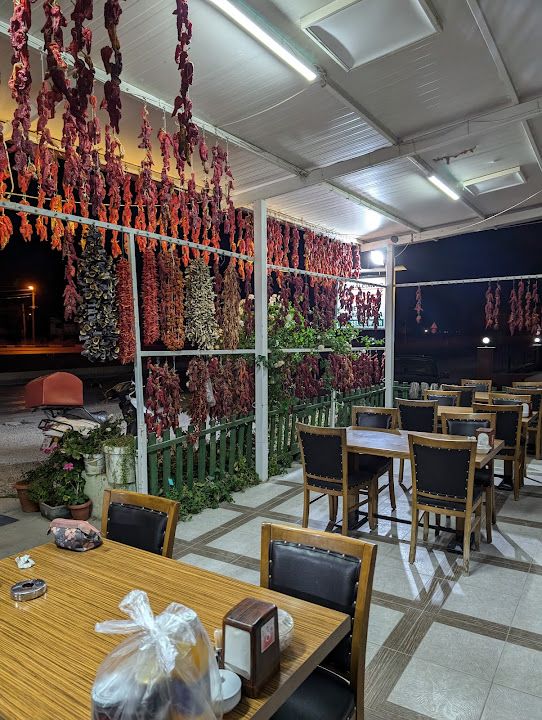 Kale Davaz & Ziyafet Pide salonu