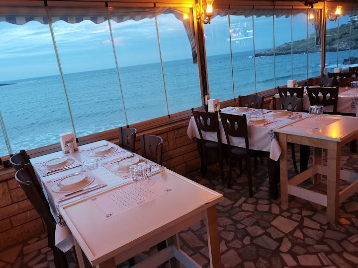 Mekan Taflan Restaurant - Beach - Cafe