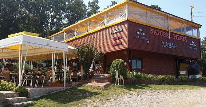 Naturel Piknik Restaurant(serpme Kahvaltı Et Ve Kebap