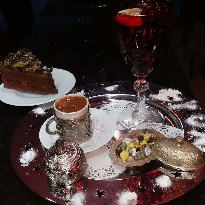 Yasmin Cafe
