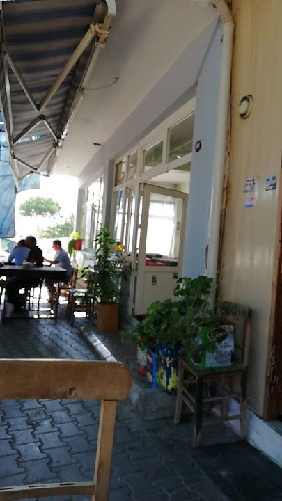 Bacanaklar Kıraathanesi