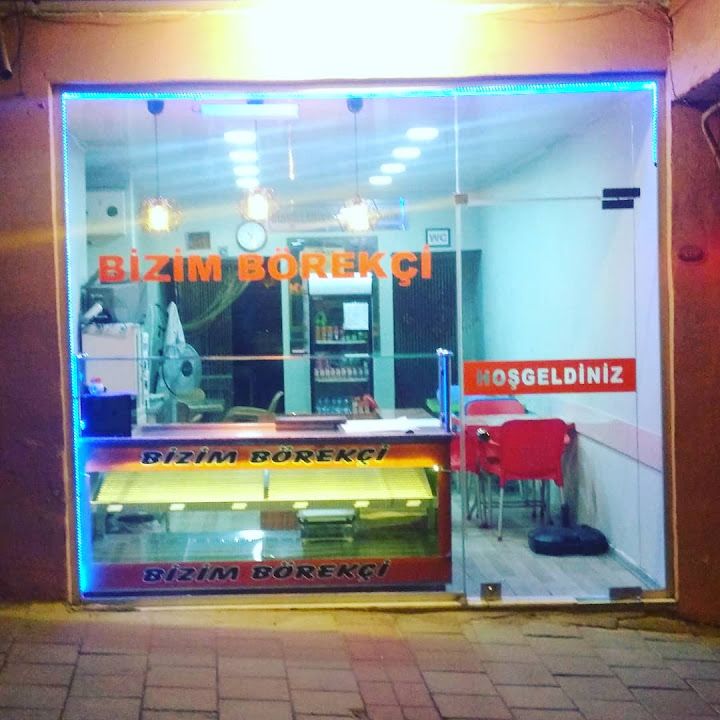 Bizim börekçi eskiizmir (serpme börek)