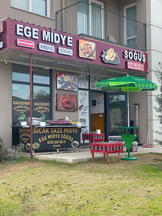 Ege midye söğüş