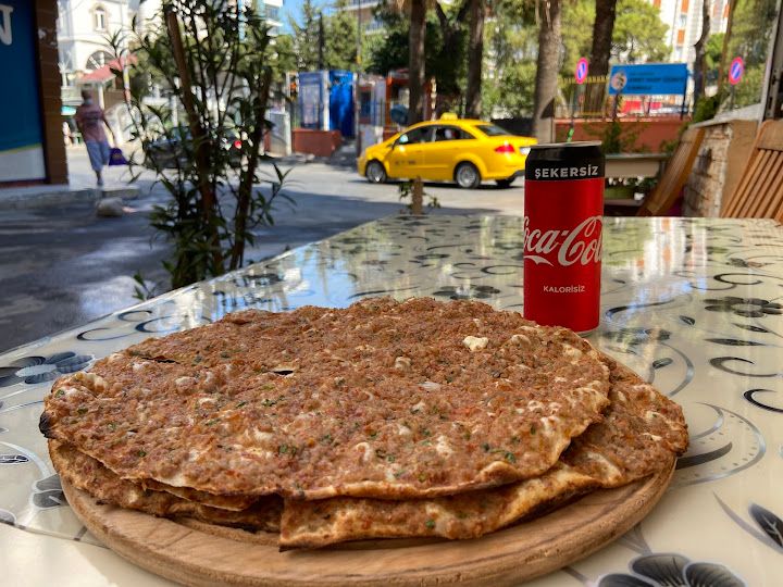 Karacasu gönül pide ve kebap 1980