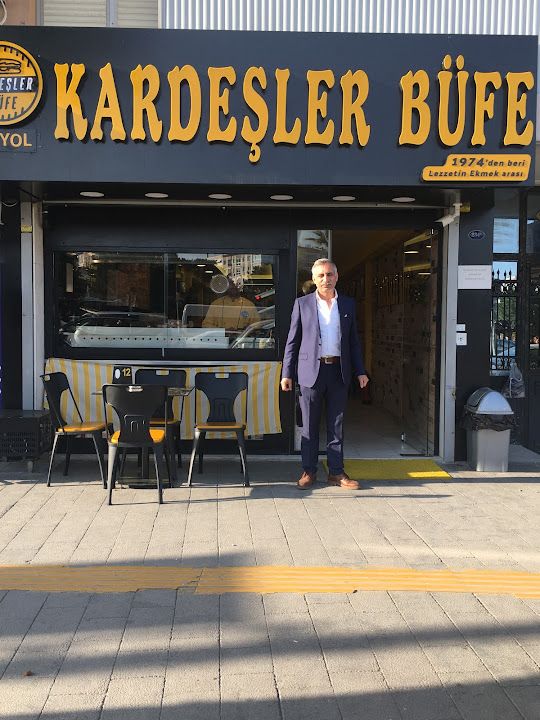 Kardeşler Büfe Üçyol
