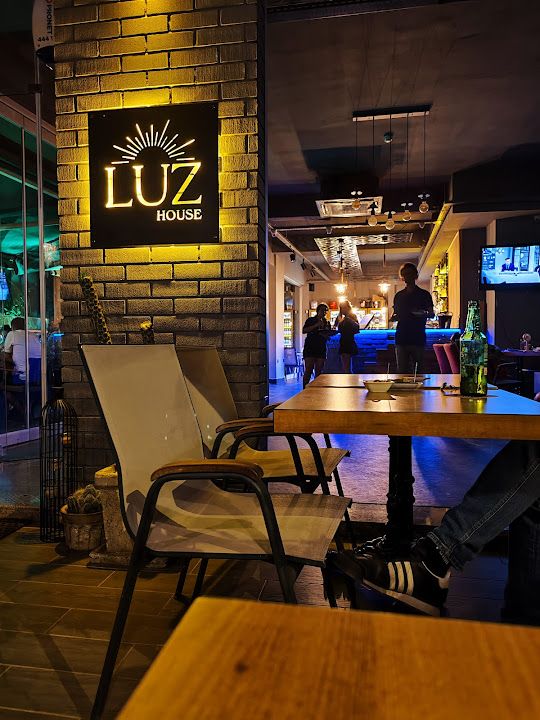 Luz house