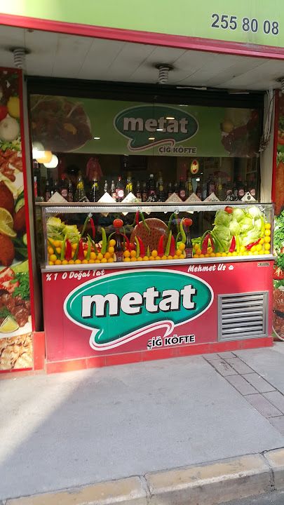 Metat Çiğ Köfte