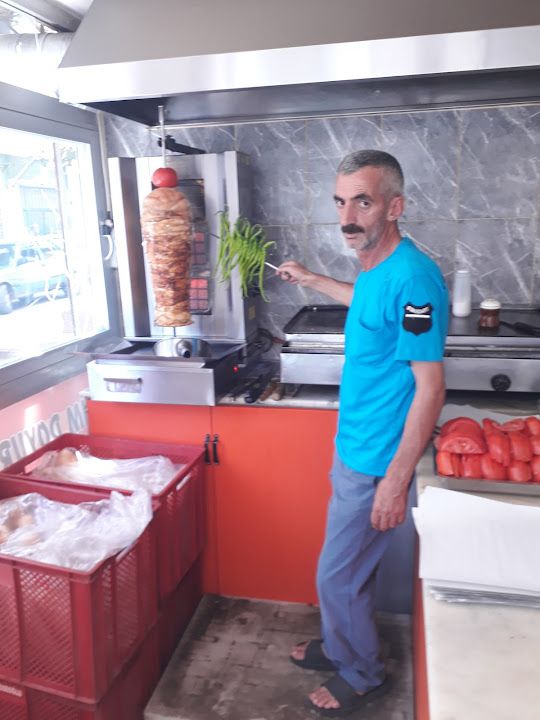 Yetim doyuran