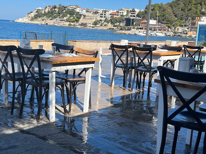 Karaburun kopanisti balık restaurant