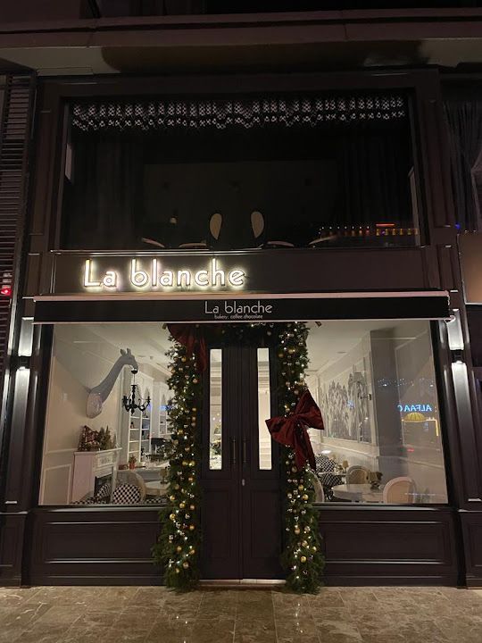 La Blanche Bakery