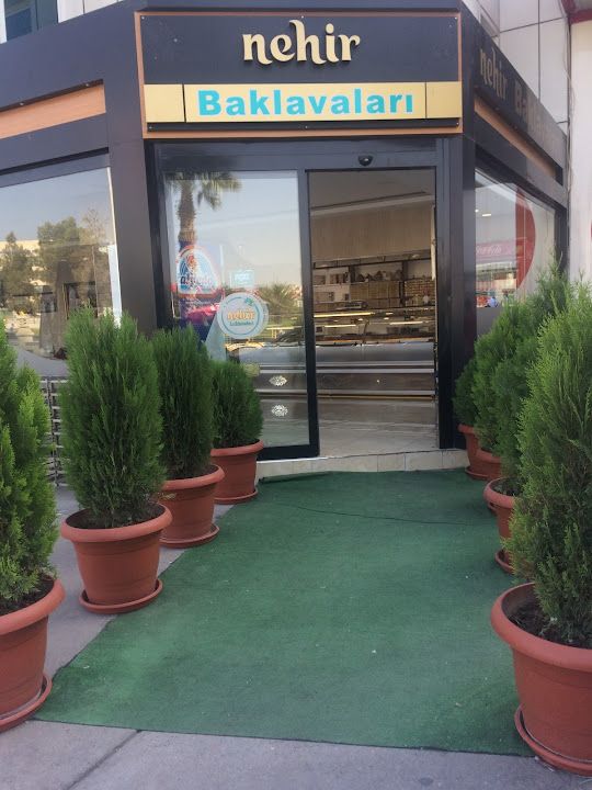 Nehir Baklavaları