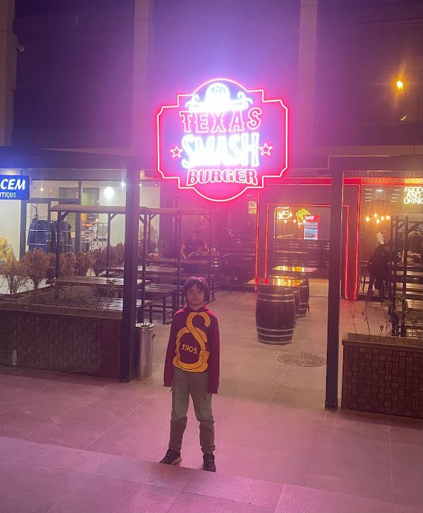 TEXAS SMASH BURGER