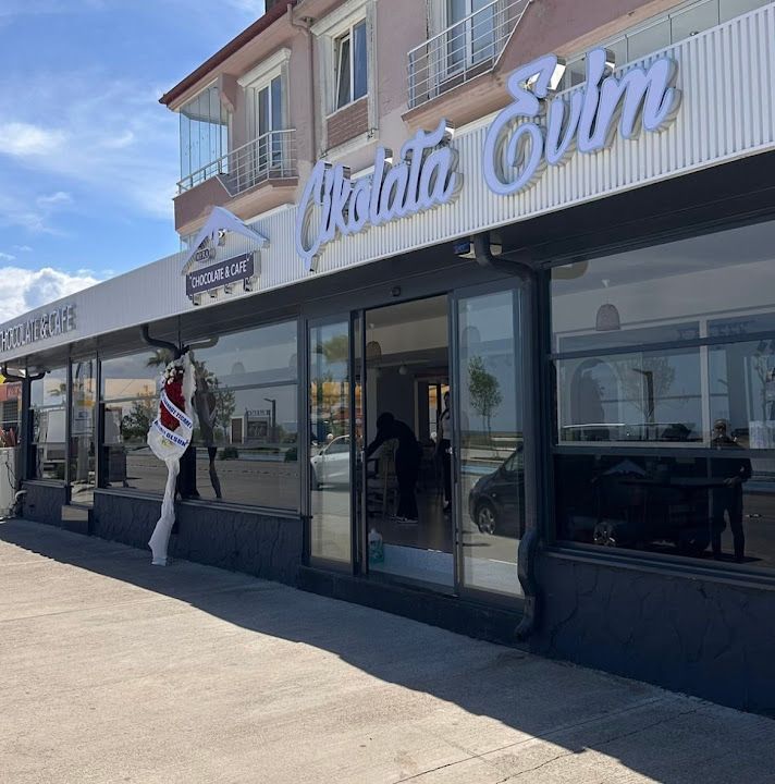 Çikolata Evim Karasu