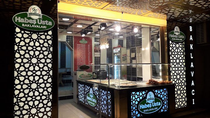 Gaziantepli Habeş Usta Baklavaları