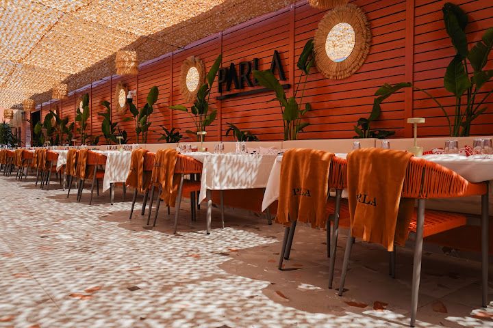 Parla Restoran Karasu