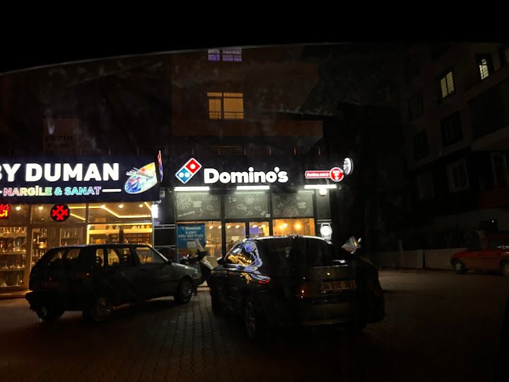 Domino's Pizza Fetih Caddesi Şubesi