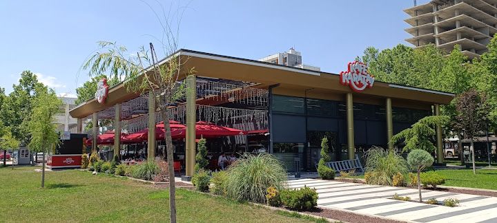 Kafe Karatay Adalet Parkı