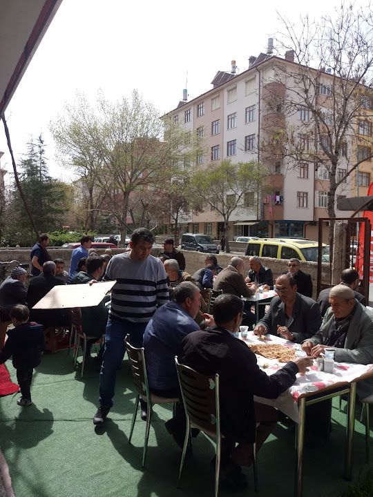 Tavatır Etliekmek Ömer Ustanın Yeri