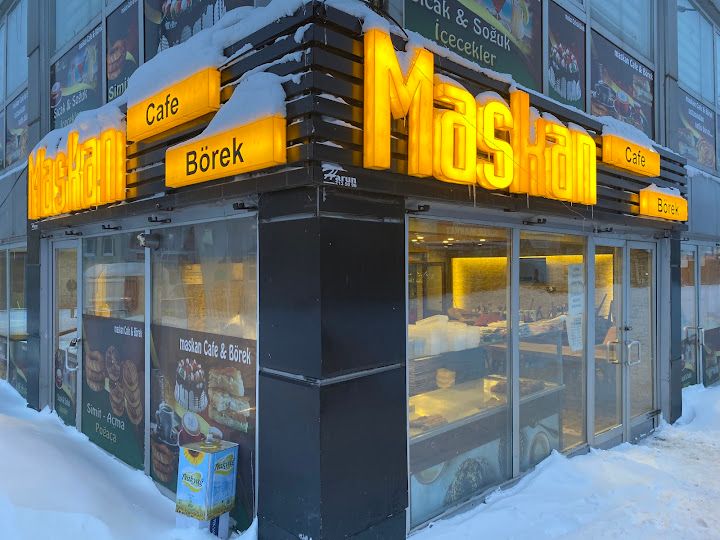 Maskan Cafe