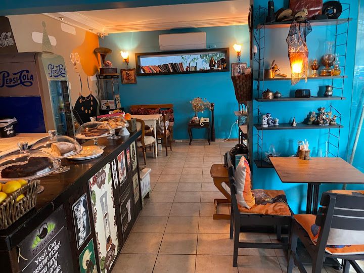 80's Cafe