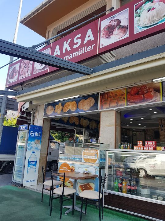 Aksa Unlu Mamüller