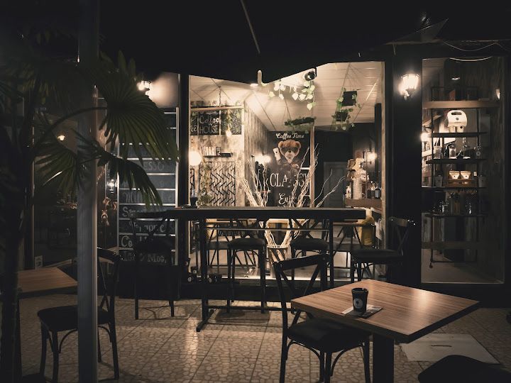 Ayılıyoruz Kafe