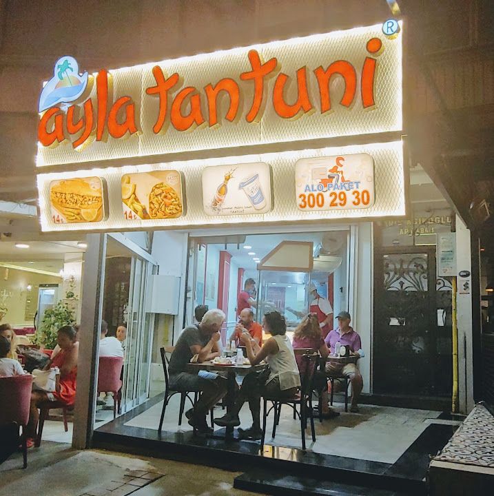 Ayla tantuni