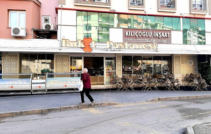 Buket Pastanesi
