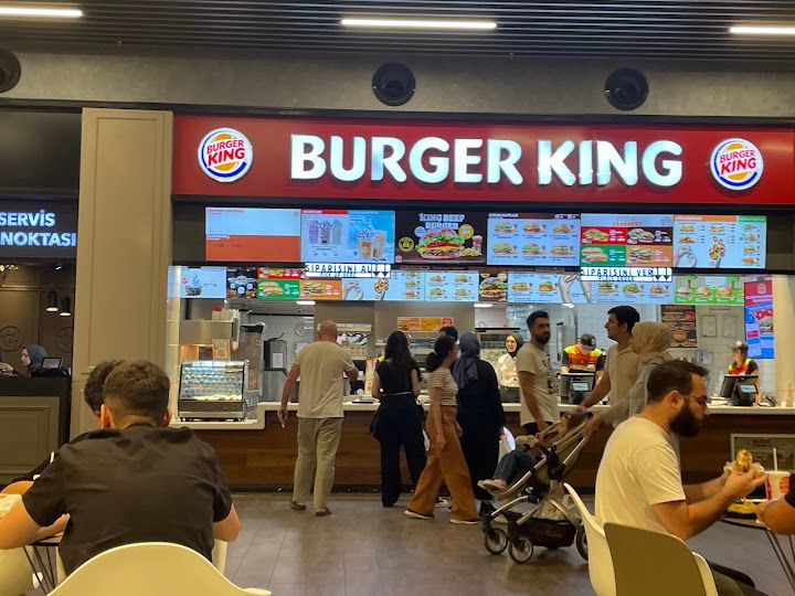 Burger King - Hilltown Karşıyaka Avm