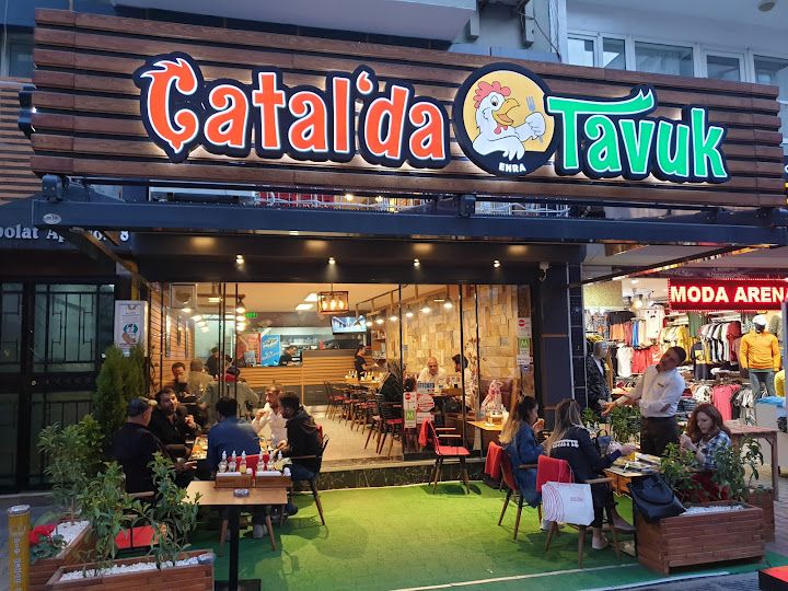 Çatal'da tavuk karşıyaka