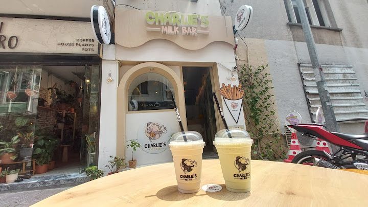Charlie’s fries & snacks