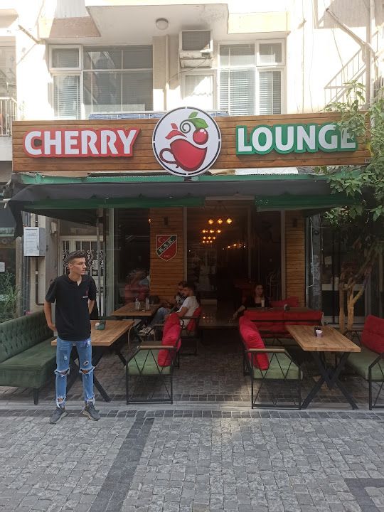 Cherry Lounge