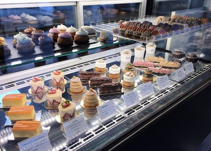 Gets Refined Patisserie