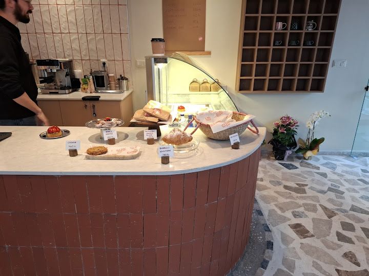 Gizobakehouse