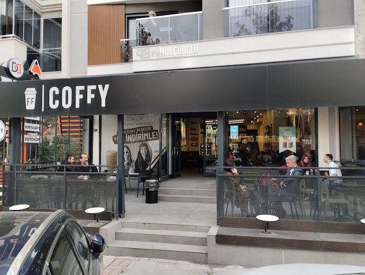 İzmir Ordu Bulvarı Coffy
