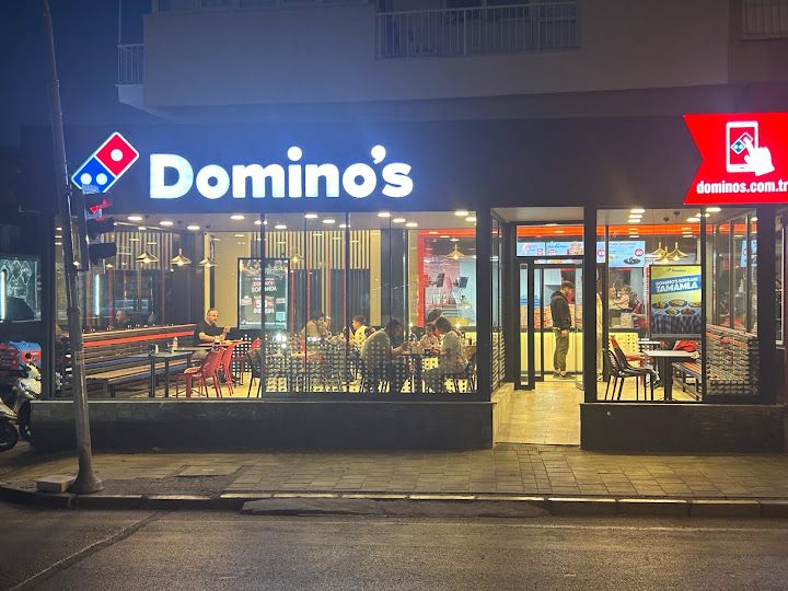 İzmir şemikler domino's pizza