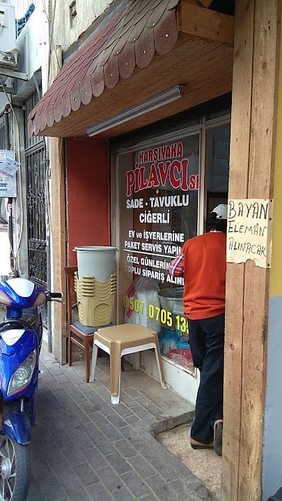 Karşıyaka Pilavcısı Cemal Usta (r)