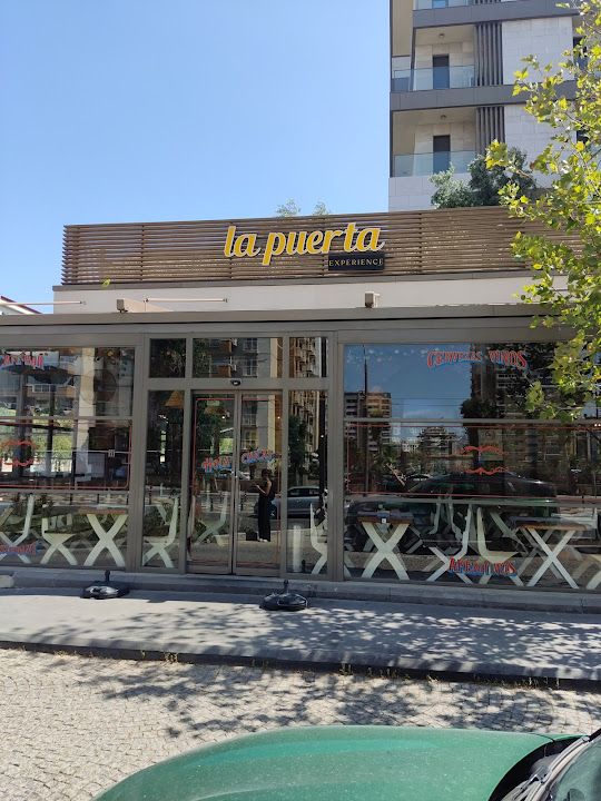 La Puerta Experience