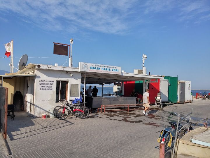 Mavişehir balıkçı barınağı