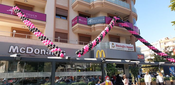 Mcdonald's İzmir Girne